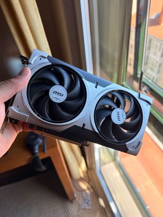 Tarjeta Gráfica MSI GeForce RTX 5060 Ti