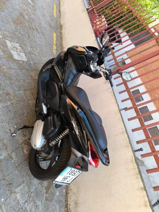 Honda PCX 125 2011 Negra