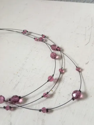 Collana da donna con perle rosa e viola