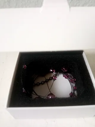 Collana da donna con perle rosa e viola