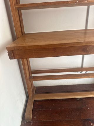 Escritorio de madera de teca