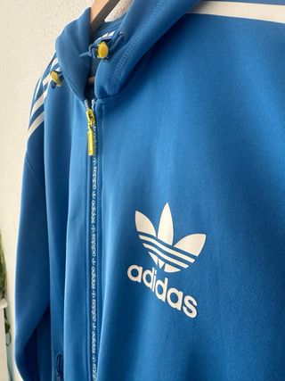 Chaqueta Adidas Azul con Cremallera