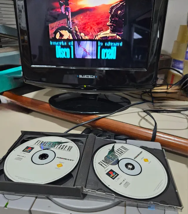 Final Fantasy VII PS1 (Sin Instrucciones)