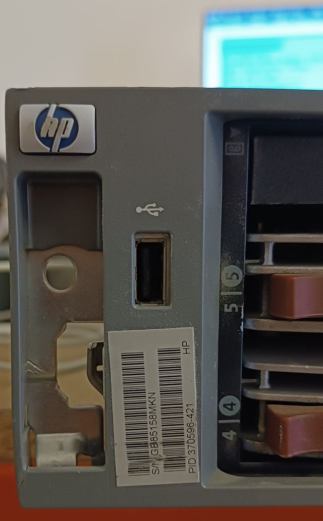 Servidor HP ProLiant DL380 G4 | 5 Discos SCSI