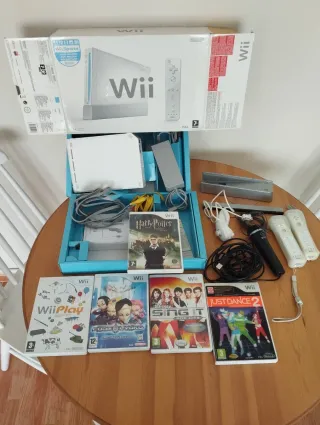 Consola Nintendo Wii + Juegos y Accesorios