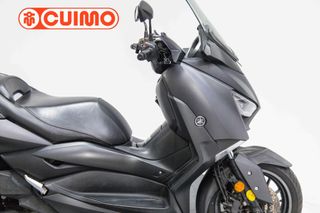 YAMAHA XMAX 400
