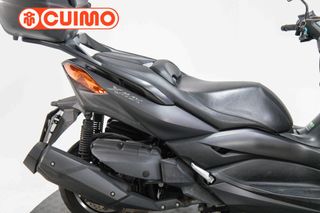 YAMAHA XMAX 400