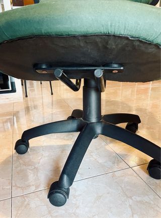 Silla ergonómica verde