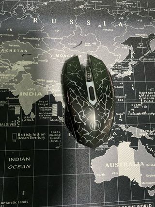 Portátil HP Pavilion Negro y Verde más accesorios