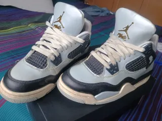 Zapatillas Air Jordan 4 Niño