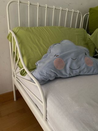 2 Camas infantil extensible blanca cada una 60€