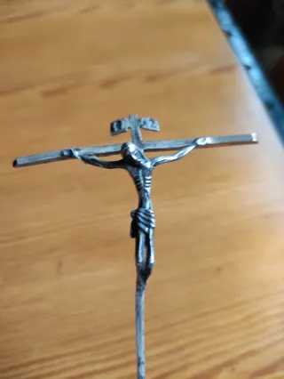 Crucifijo de plata