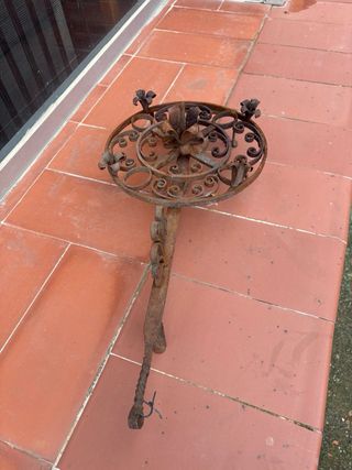 Antigua parrilla forja hecha a mano