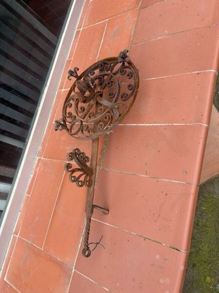 Antigua parrilla forja hecha a mano
