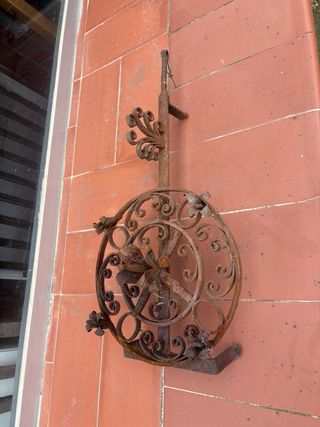 Antigua parrilla forja hecha a mano