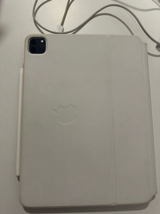 iPad Pro 11 3ª Gen 256GB Gris + Magic Keyboard