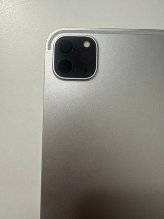 iPad Pro 11 3ª Gen 256GB Gris + Magic Keyboard