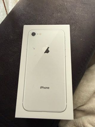 iPhone 8 Plata 64GB