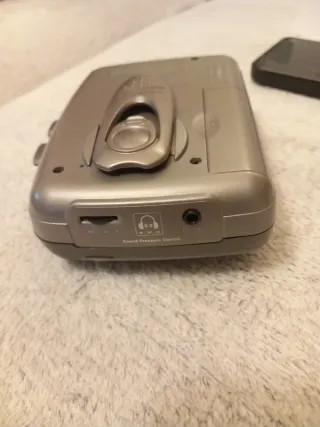 Walkman Thomson TK440 Radio Cassette