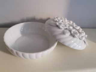 Portagioie porcellana bianca decorato fiori