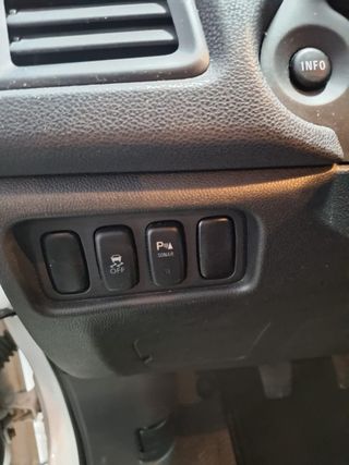 MITSUBISHI ASX 160 MPI Motion