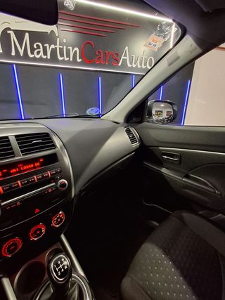 MITSUBISHI ASX 160 MPI Motion