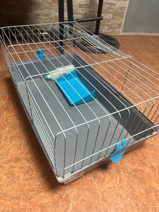 Jaula para mascotas gris y azul