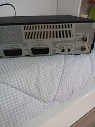 Vídeo Sony VHS Hi-Fi Stereo