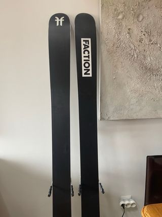 Esquís Faction Mana 4