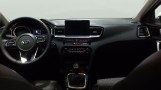 Kia Ceed 1.4 CVVT Tech 74 kW (100 CV)