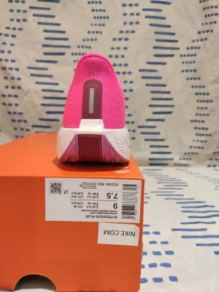 T. 40,5 Zapatillas Nike W Pegasus Plus