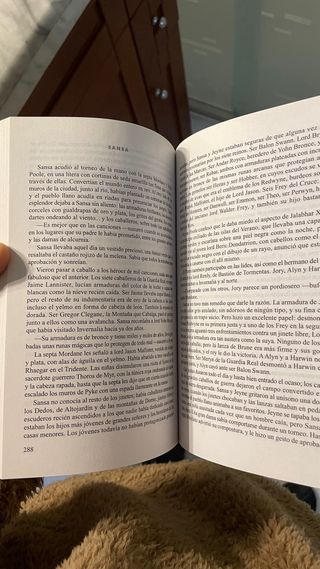 Canción de hielo y fuego: Juego de tronos (Omni...