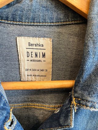 Cazadora vaquera Bershka mujer Talla M