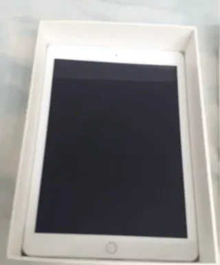 Apple iPad Wi-Fi 32GB Bianco
