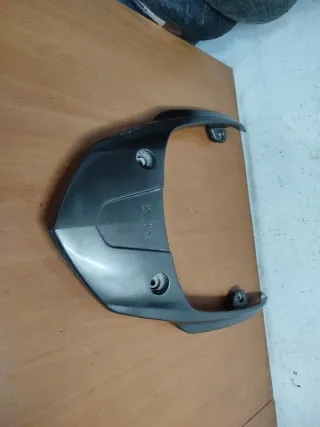 Colin y soporte cupula Kymco Superdink 2013