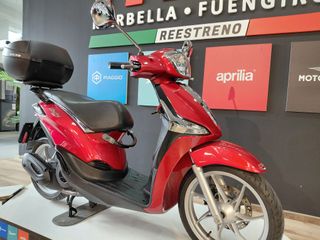 Piaggio Liberty 125 Roja