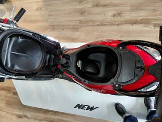 Piaggio Liberty 125 Roja