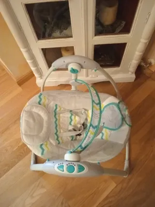 Hamaca musical para bebé