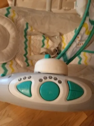 Hamaca musical para bebé