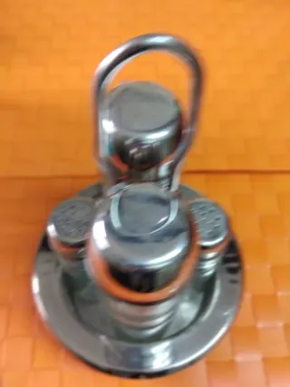 Conjunto antigo saleiro, pimenteiro e porta-temper