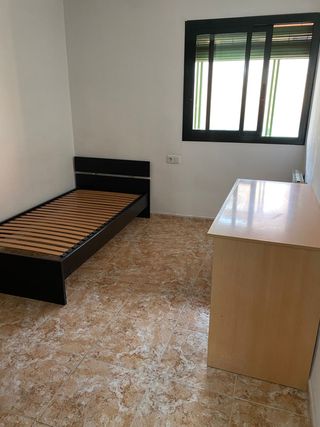 Piso en calle Pedret de Girona