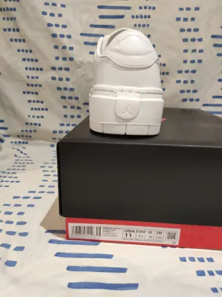 Zapatillas W Nike AJ 1 talla 43