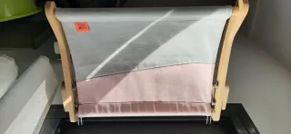 Cama para gato en ventana