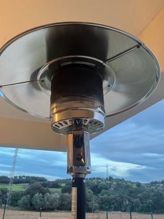 Estufa de gas exterior negra/plateada