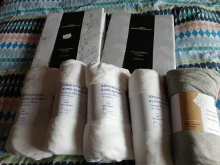 2 Juegos de sabanas 135cm y 5 bajeras nuevas