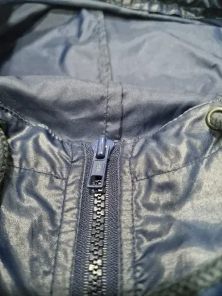 Cortavientos Lacoste Capucha Talla L.