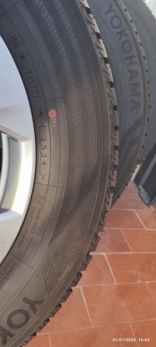 4 Cerchi Gomme Toyota Rav4 Invernali