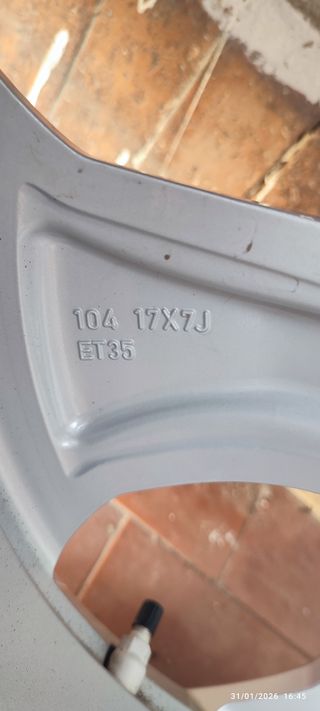 4 Cerchi Gomme Toyota Rav4 Invernali