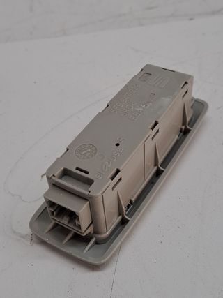 LUZ INTERIOR SEAT LEON (5F1) (5)