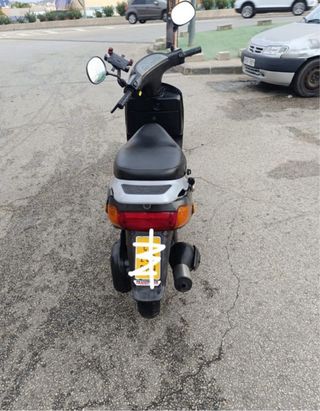 Piaggio Zip SP Negra